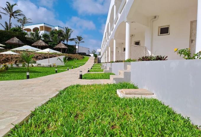 Hotel Lion Beach Resort