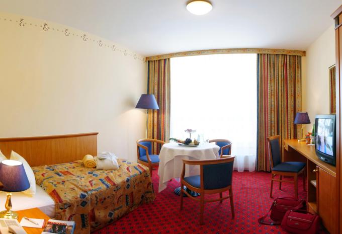 Zimmerbeispiel, Einzelzimmer