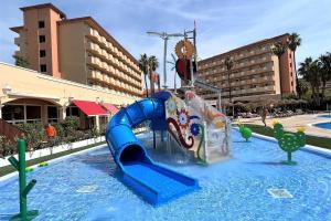 Ohtels La Hacienda****