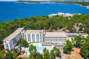 Park Plaza Arena Pula***