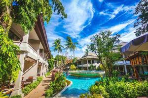 Chaweng Garden Beach***