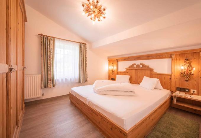 Zimmerbeispiel, Doppelzimmer Deluxe Balkon/Terrasse de Luxe Nordseite