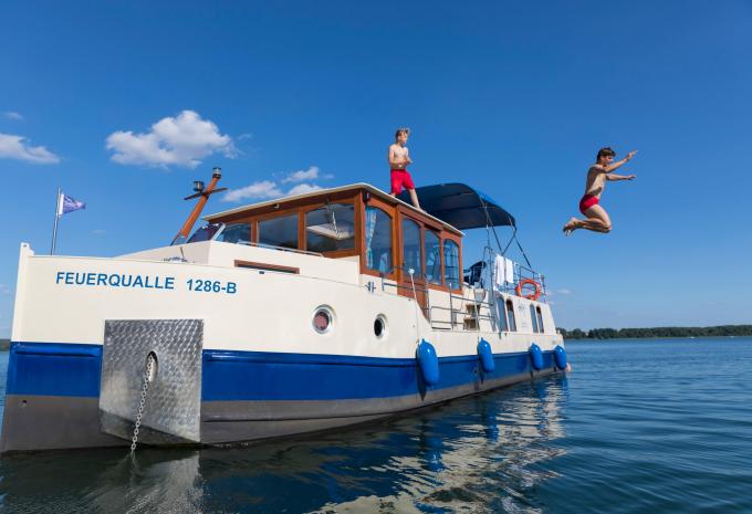 Mecklenburgische Seenplatte - Urlaub auf dem Hausboot