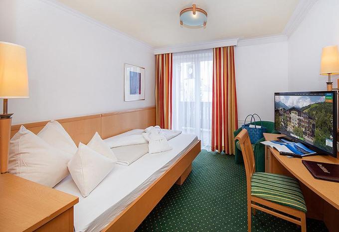 Zimmerbeispiel Einzelzimmer „Areit“ Zimmerbeispiel Einzelzimmer „Areit“