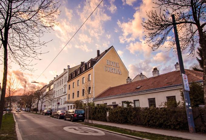 Club Hotel Cortina, Wien