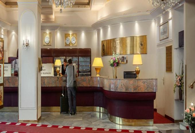 Hotel Ambassador Zlata Husa ****