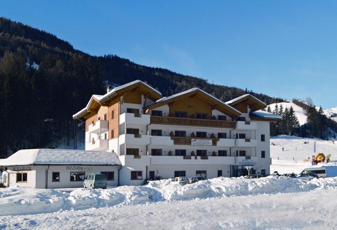 Hotel Bergkristall*** am Brenner