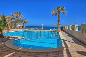 Jo An Beach Hotel****