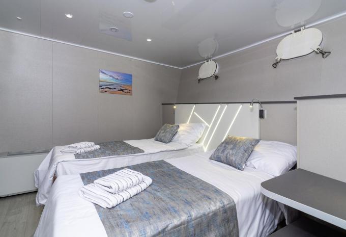 Zimmerbeispiel / Schiff der I.D. Riva Flotte