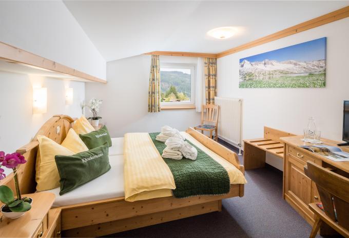 Zimmerbeispiel, Doppelzimmer Economy Gästehaus Edelweiss