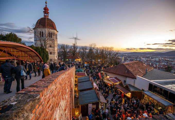 Weihnachtsmarkt am Grazer Schlossberg