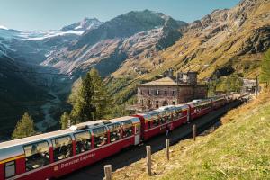 Schweiz - Bernina-Express - Zugrundreise