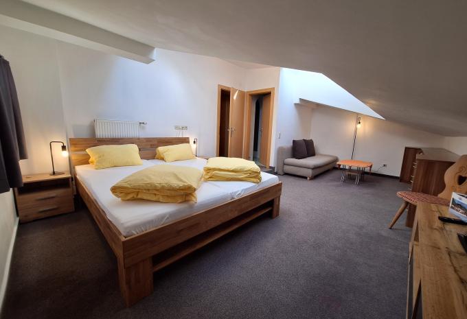 Zimmerbeispiel: Superior Mehrbettzimmer