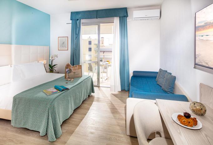 Beispiel Vierbettzimmer Balkon Panoramic