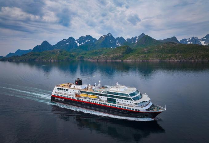 Hurtigruten Signature - Von Oslo nach Spitzbergen - Kreuzfahrt