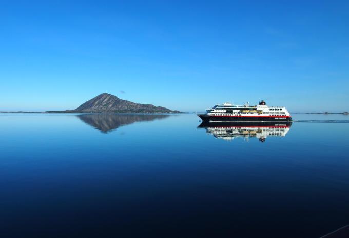Hurtigruten Signature - Von Oslo nach Spitzbergen - Kreuzfahrt