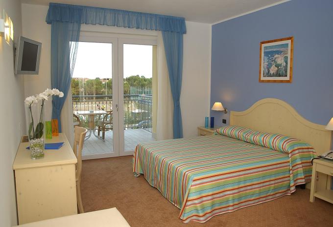 Zimmerbeispiel, Doppelzimmer (DZ) „Standard Balkon“