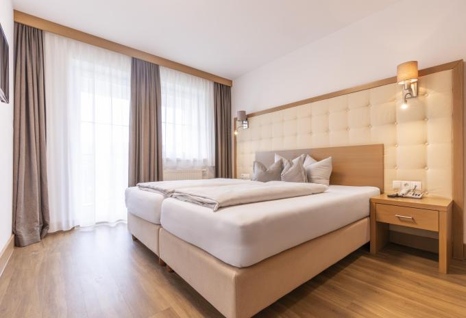 Zimmerbeispiel Suite Balkon