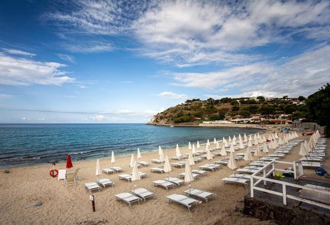 Villaggio Baia d'Ercole, Capo Vaticano