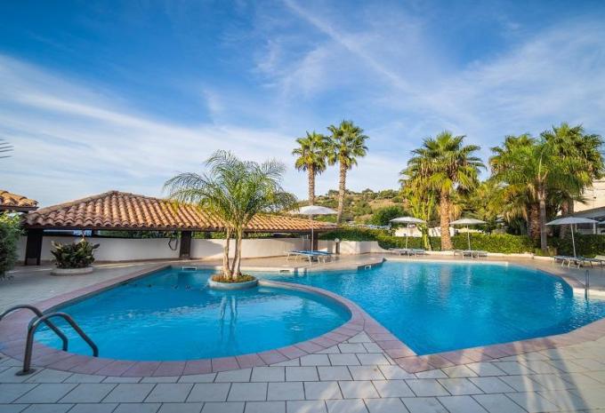 Villaggio Baia d'Ercole, Kinderpool