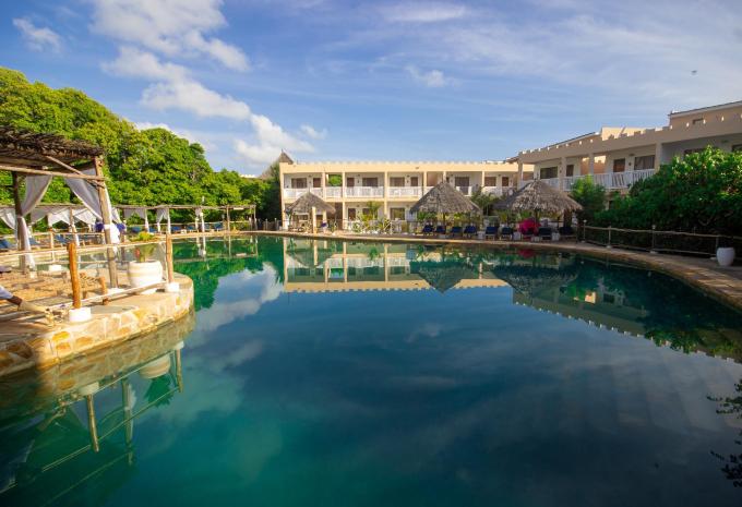 Reef and Beach Resort