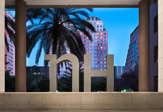 Hotel NH Las Artes