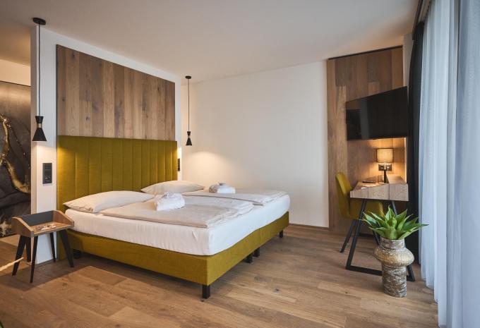 Zimmerbeispiel, Deluxe Doppelzimmer Balkon oder Terrasse