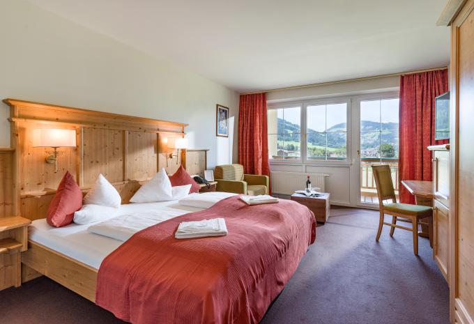 Zimmerbeispiel Doppelzimmer „Superior Balkon“