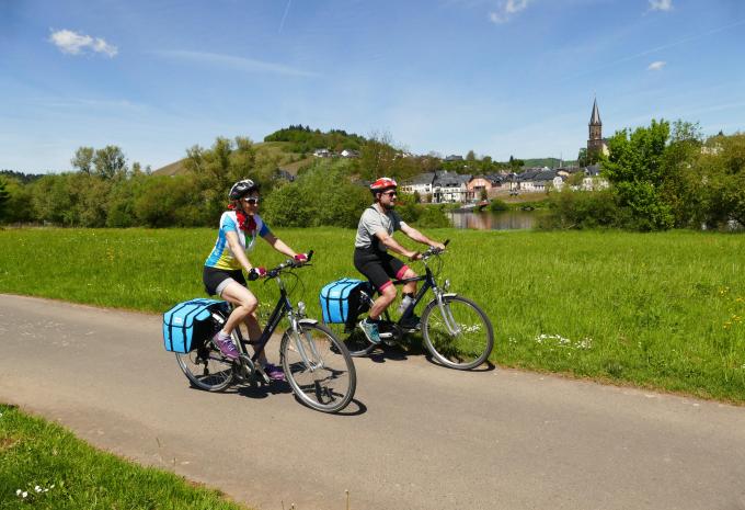 Entlang des Mosel-Radweges von Trier nach Kreis-Traden - Radtour