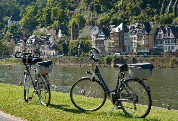Entlang des Mosel-Radweges von Trier nach Kreis-Traden - Radtour
