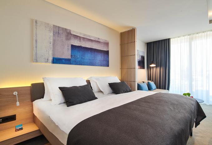 Zimmerbeispiel Familienzimmer „Premium Meerblick F4BM“