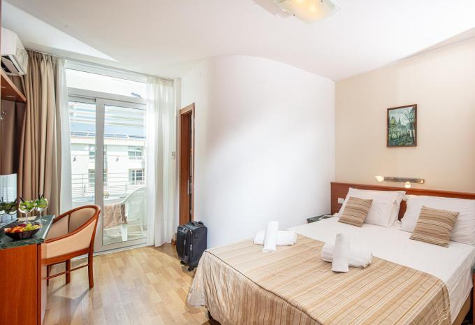 ZImmerbeispiel, Doppelzimmer Balkon