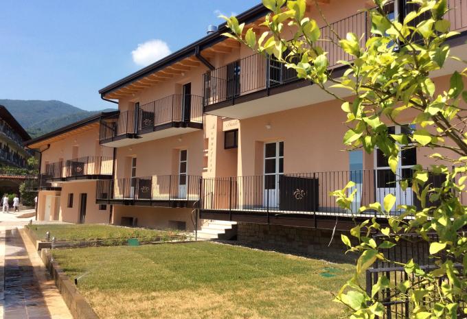 Hotel Regina Del Garda Suite, Toscolano Maderno