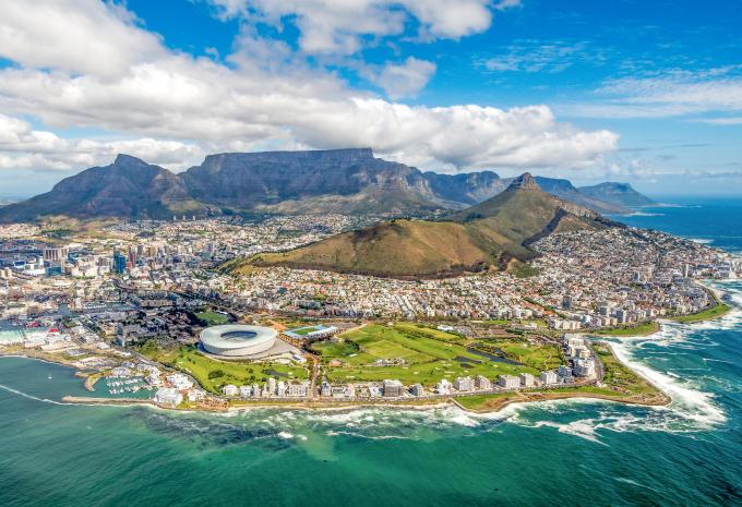 Von Lissabon nach Südafrika - Luxuskreuzfahrt, Rundreise & Safari