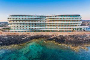 Ramla Bay Resort****