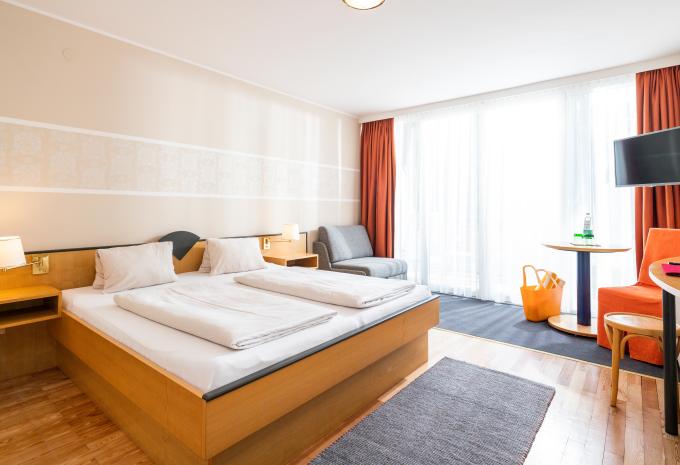 Zimmerbeispiel, Doppelzimmer (DZ) „Standard Mirnock“