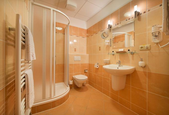 Hluboka nad Vltavou / Nähe Budweis