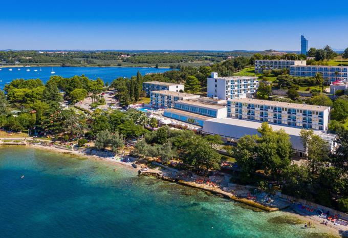 Hotel PLAVI Plava Laguna ***