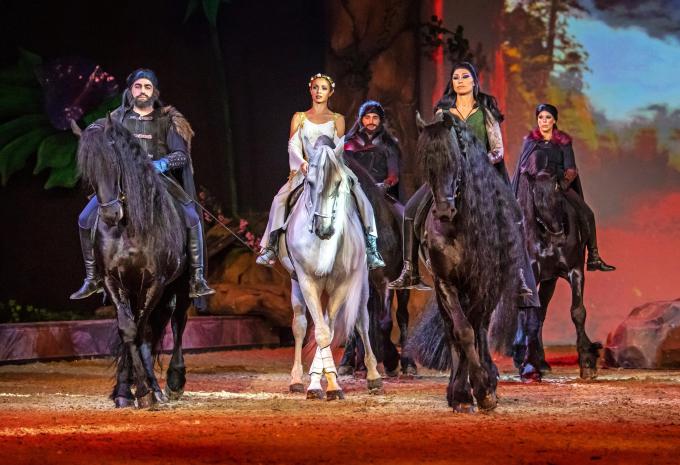 CAVALLUNA - Tor zur Anderswelt