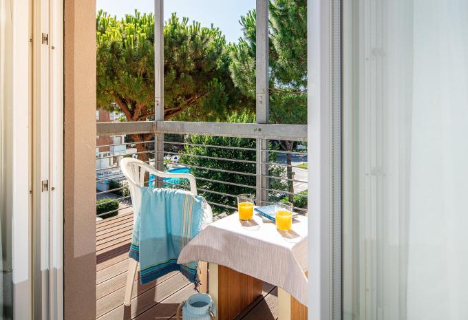 Zimmerbeispiel Dreibettzimmer „Balkon Extra“