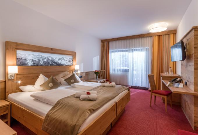 Zimmerbeispiel, Doppelzimmer (DZ) „Comfort Balkon“