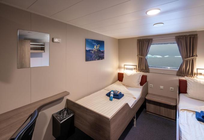 Kabinenbeispiel MS Plancius - Aussenkabine mit Fenster