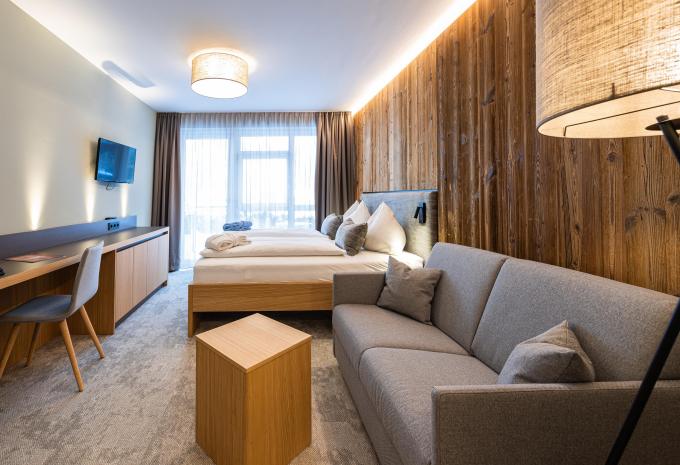 Zimmerbeispiel: Juniorsuite „Standard Balkon Nebenhaus“