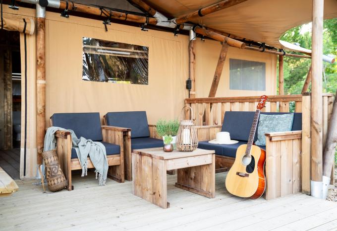 Glamping Lodge made of wood terrace '40'