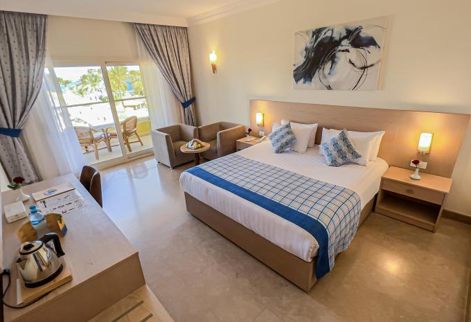 Zimmerbeispiel, Hotel Palm Beach Resort