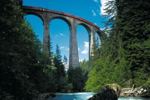 Schweiz - Glacier-Express - Zugrundreise