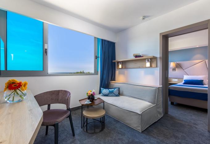 Zimmerbeispiel, Juniorsuite (JS) „Balkon Parkseite JRSUP“