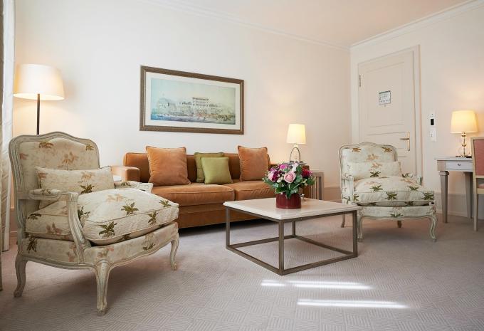 Zimmerbeispiel, Junior Suite Parkblick