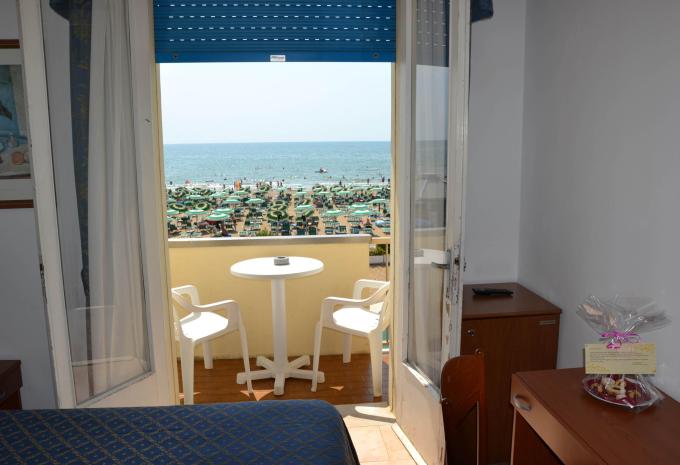 Zimmerbeispiel Doppelzimmer „Standard“