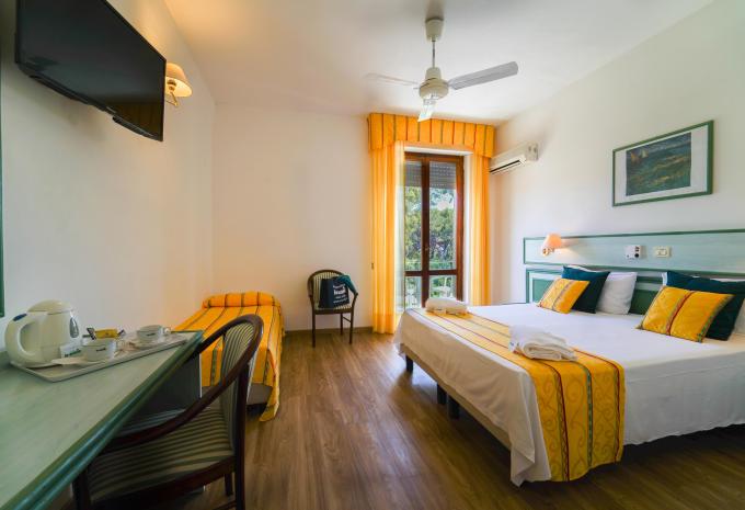 Doppel- oder Mehrbettzimmer (Beispiel)